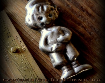 Mid Century .925 Little Dutch Boy-esque Possibly Taxco Hecho En Mexico Signed Hollow Satin Finish Sterling Brooch Pin