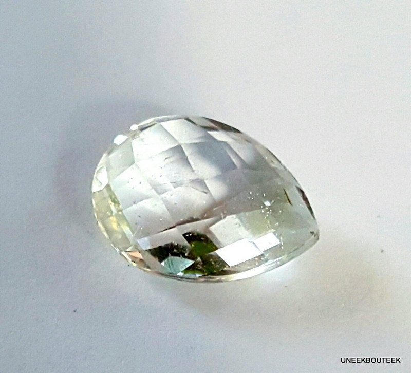 White Topaz Gemstone 7cts Pear Shape Double Side