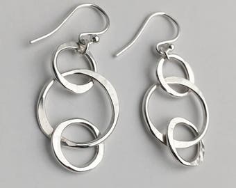 Simple Silver Circle Earrings - Hammered Silver Circle Earrings - Everyday Earrings - Silver Earrings - Sterling Silver Dangle Earrings