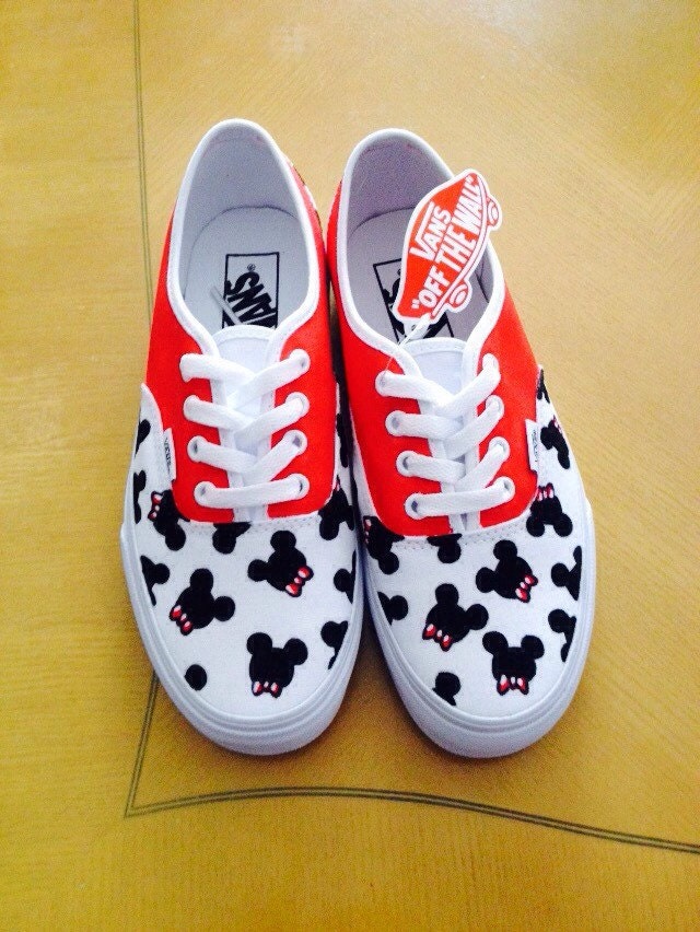 mickey mouse vans