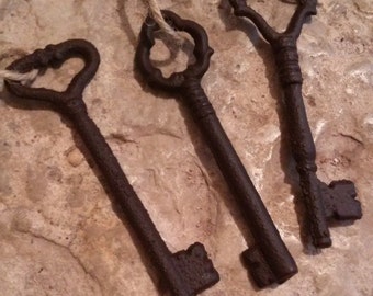 Skeleton Key Pendants Rusty Metal Keys Rusty Skeleton Keys Assorted Big Keys 5 Inch Keys