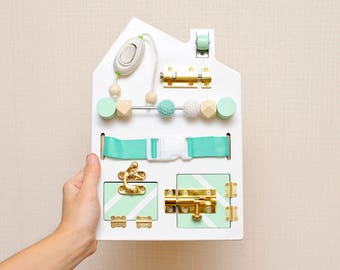 Travel busy board Toy for girl Montessori baby learning at home Toddler gift Activity Mini sensory board Fine motor skills Toy for autism