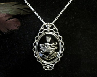 Cullen Vampire Family Crest Antique Silver Pendant Necklace; Symbol for Strength, Ferocity, Faith, Sincerity and Perpetuality