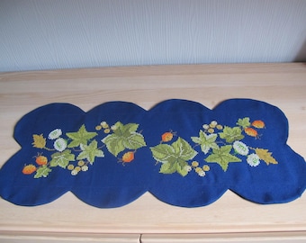 Blue embroidery doily leaves and berries