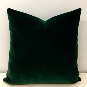 Luxury Dark Green Velvet Throw Pillows, Velvet Pillow Cover, Green Pillow, Decorative Pillows, Velvet Cushion, Dark Green Velvet Pillows