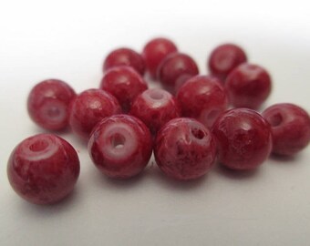 10 red beads marbled glass 6mm
