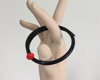Avid Knitter Gift, Small Bangle, Gift For Knitter, Repurposed Knitting Needle Bracelet, Red Bangle, Quirky Unusual Jewellery, Yarn Gift