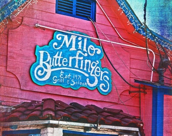 Dallas, Texas - "Milo Butterfingers"