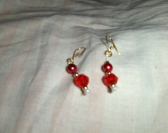 Glass Pearls Shades of Red and Pink earrings - Part 2