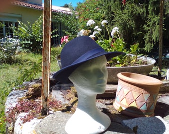 felt hats type "Fedora" colors available