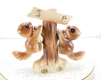Vintage Squirrels on Tree Salt and Pepper Shakers - Brown Squirrels Hanging on Tree - Japan Ceramic Shakers