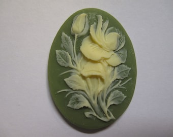 Ivory Hibiscus Flower Acrylic Green Vintage Look Cameo Jewelry Cabochon Pendant 40mm x 30mm