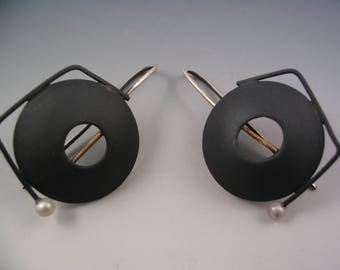 Boucles d’oreilles argentées oxydés