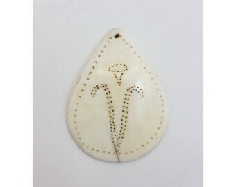 Vintage Reproduction Nagaland India Teardrop Shell Pendant #4