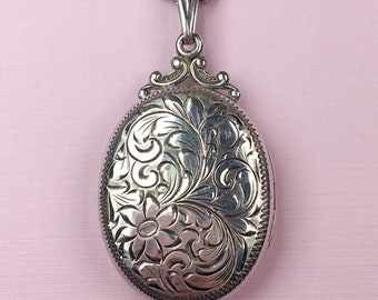 Birks Floral Locket | Sterling Silver | Large Locket | Vintage