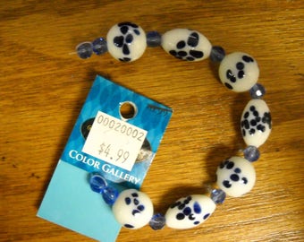 Blue and White Glass Beads 7 lg/strand