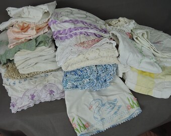 29 Piece Vintage Cutter Linens Lot, Tablecloths, Doilies, Pillowcases, Crochet, Lace, Embroidery