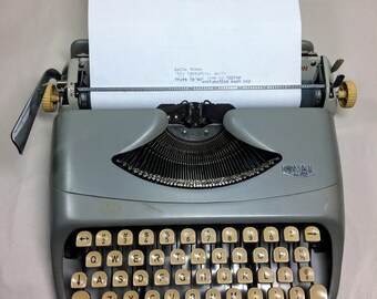 Royal Companion Portable Typewriter