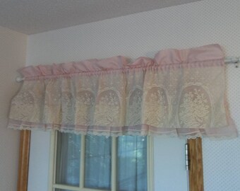 Vintage de encaje rosa cenefa camafeo encaje cortina Rosaleda, ventana romántica cortina tratamiento estilo Cottage