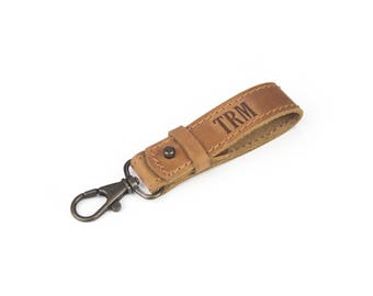 Personalized Leather Keychain, Gift for Dad, Monogram gift, Dad Gifts, Gift from Wife, Mens Gift Ideas, Mens Keychain