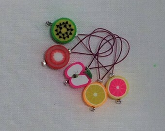 Snag free stitch markers