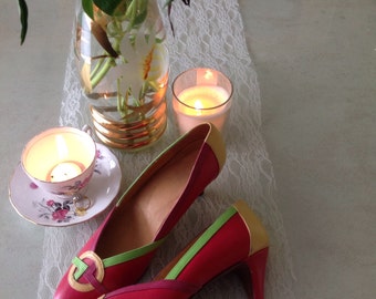 Vintage80's graphic candy court shoe -size 5
