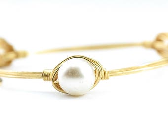 Pearl Dainty Wire Wrapped Bangle, Wire Wrapped Bracelet, Wire Bangle
