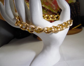 Gold Tone Texture Chain Link Bracelet