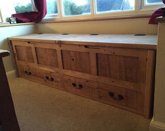 Low Window Seat with Drawers - Storage Box