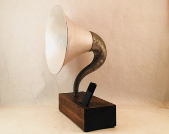 Acoustic Speaker, iPhone Speaker, Gramophone Speaker, Wireless Speaker, iPhone Amplifier, iPhone Amp, iPhone Stand, iPhone Dock,