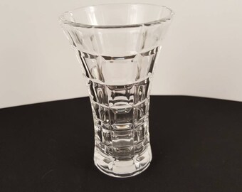 mikasa crystal vase