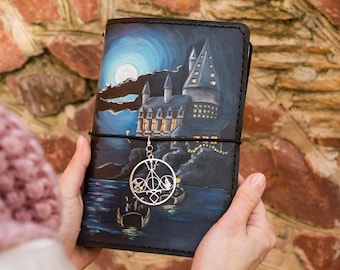 Hogwarts Castle - Harry Potter Gift - Hogwarts Express - Harry Potter Journal - Gryffindor - Harry Potter Art - Midori TN