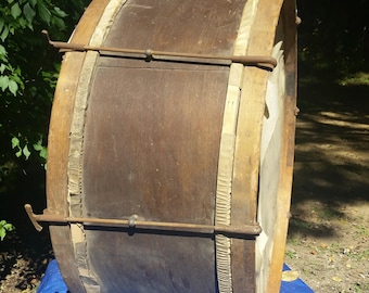 Antique 26 inch Leedy Bass Drum