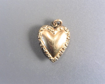 Vintage Antique Repousse Heart Charm Estate Jewelry