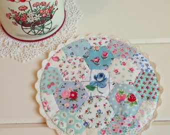 a most lovely hexie patchwork doily