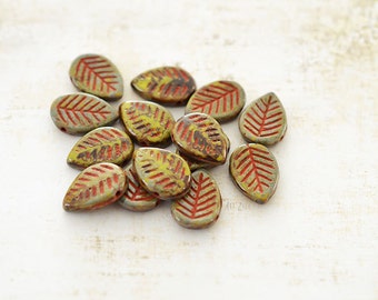 16 x 12 mm, 6 Czech pressed glass beads, leaf beads, green, rouge, nature, autumn, garden, countryside