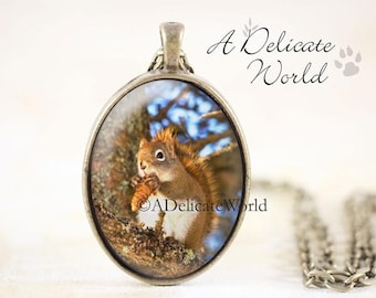 Red Squirrel Necklace - Woodland Squirrel Jewelry, Woodland Animal Necklace, Nature Jewelry Pendant, Woodland Jewelry, Woodland Necklace