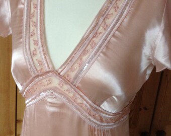 Beautiful Silk Vintage Dress