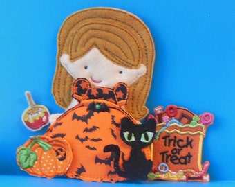 Halloween Party felt non paper doll, dress, and accessories