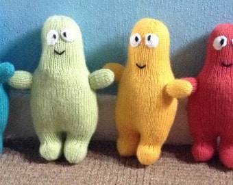 Rainbow Kish - knitted toy