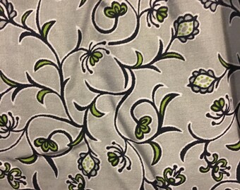 Grey floral springtime skirt
