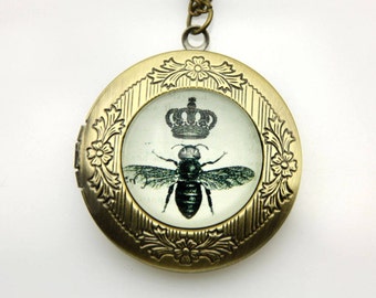 Necklace locket bee crown 2020m