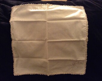Vintage napkins...set of 7