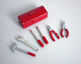 Dollhouse miniature tool set 12 scale miniature