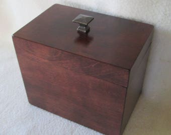 Red Mahogany Note or Recipe Box- 5 X 7 Wooden Note Box - Storage Box - Note Keeper - Keepsake Box - Gift