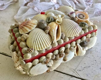 Sea Shell Trinket Jewelry Box Sailor's Valentine