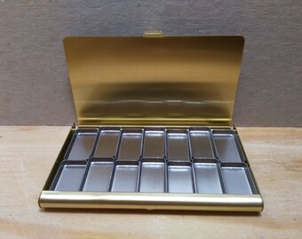 Tirra Lyra Mini Watercolour Palette for Traveling and Exploring - 14 Small Pans