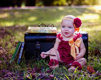 Baby Barefoot Sandals/1st Birthday Baby Sandals/Baby Shoes/Christmas Sandals for Baby Romper/Sandals for Baby/Gryffindor Photography Props