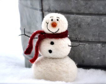 Snowman DIY Kit - Needle Felting Kit - Snowman Kit - Christmas Kit - Make Your Own - Christmas Decoration - Craft Kit - Christmas Craft