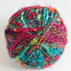 Recycled Silk Fiber / Fairtrade Silk Thread / Rustic Fiber / Natural Art Fiber / Fairtrade Fiber / Knitting / Crochet / Yarn for Weaving